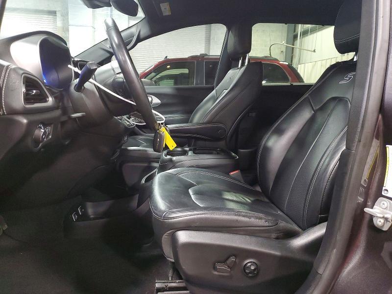 2021 CHRYSLER PACIFICA TOURING L — Фото 7 из 13
