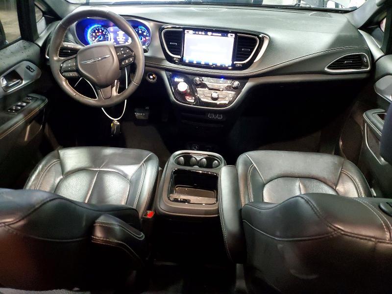 2021 CHRYSLER PACIFICA TOURING L — Фото 8 из 13