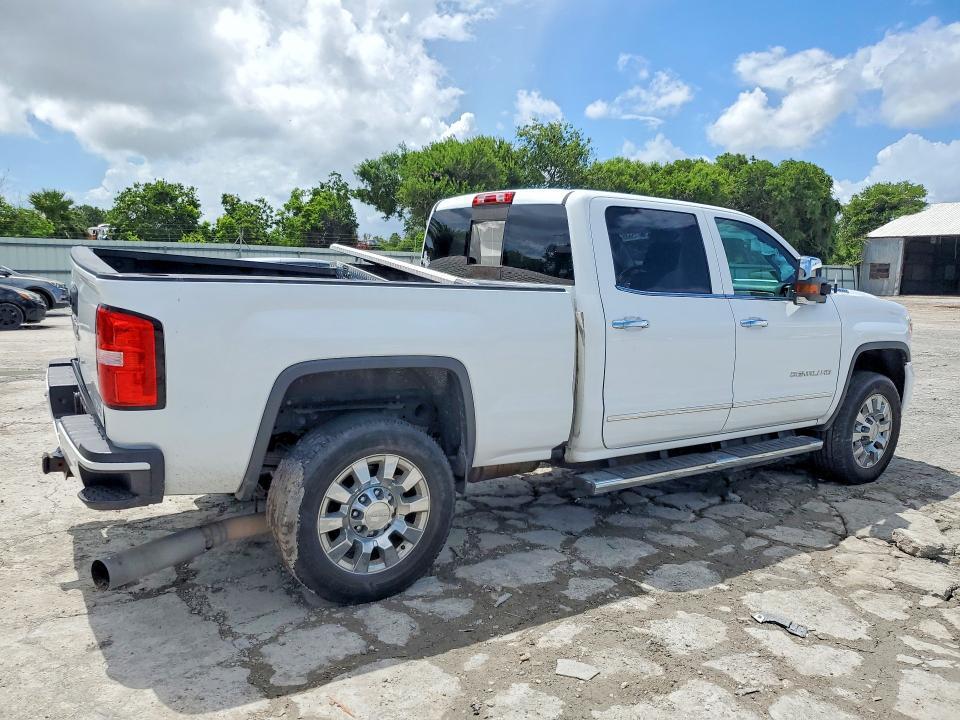 2019 GMC SIERRA K2500 DENALI — Фото 3 из 12