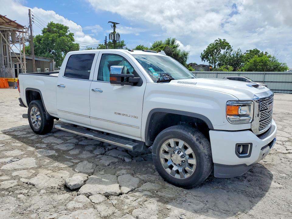 2019 GMC SIERRA K2500 DENALI — Фото 4 из 12