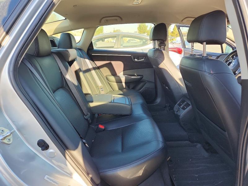 2021 HONDA CLARITY TOURING — Фото 10 из 12
