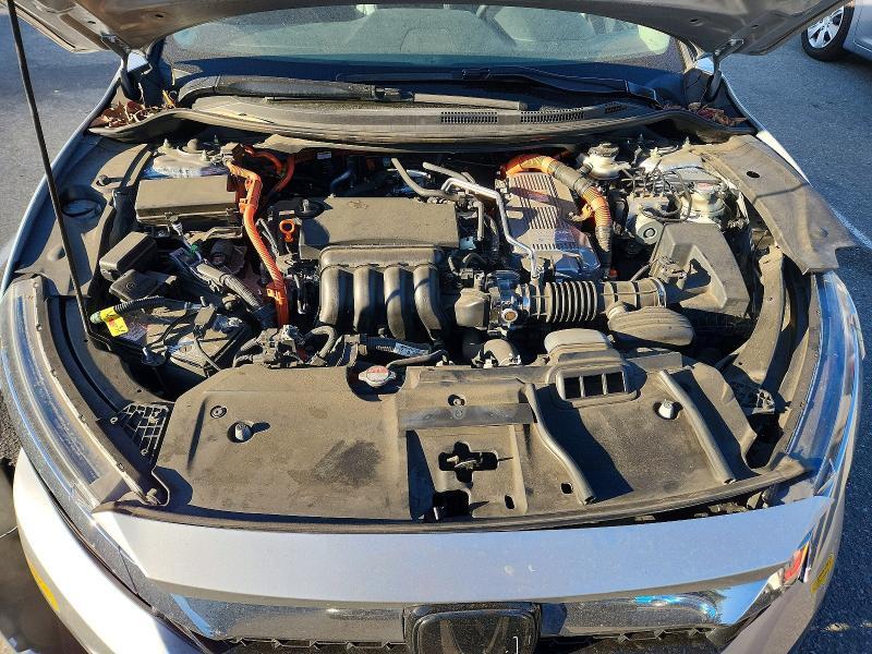 2021 HONDA CLARITY TOURING — Фото 11 из 12