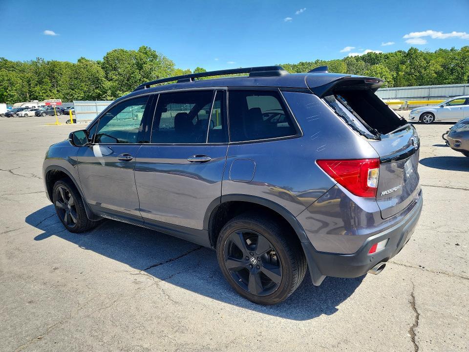 5FNYF8H02MB022576 2021 HONDA PASSPORT photo no. 2
