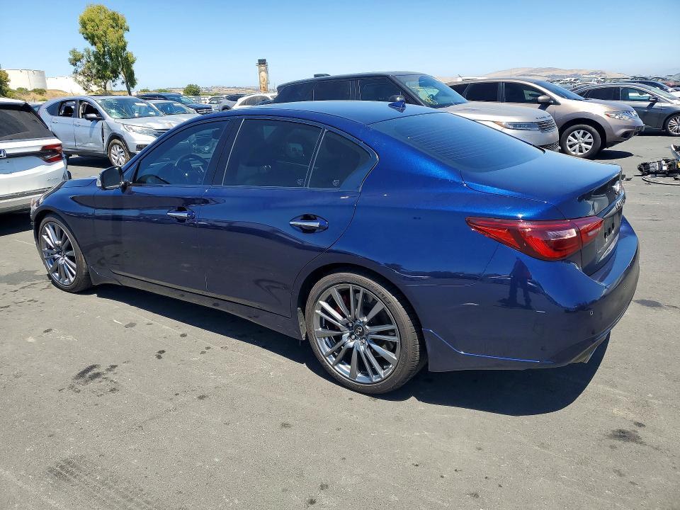 2021 INFINITI Q50 RED SPORT 400 — Фото 2 из 13