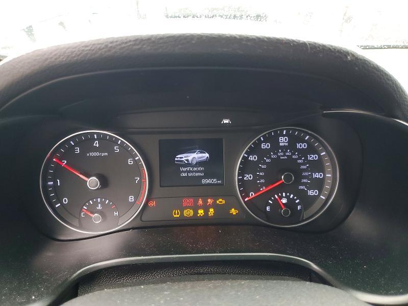 2021 KIA FORTE LXS — Фото 9 из 12