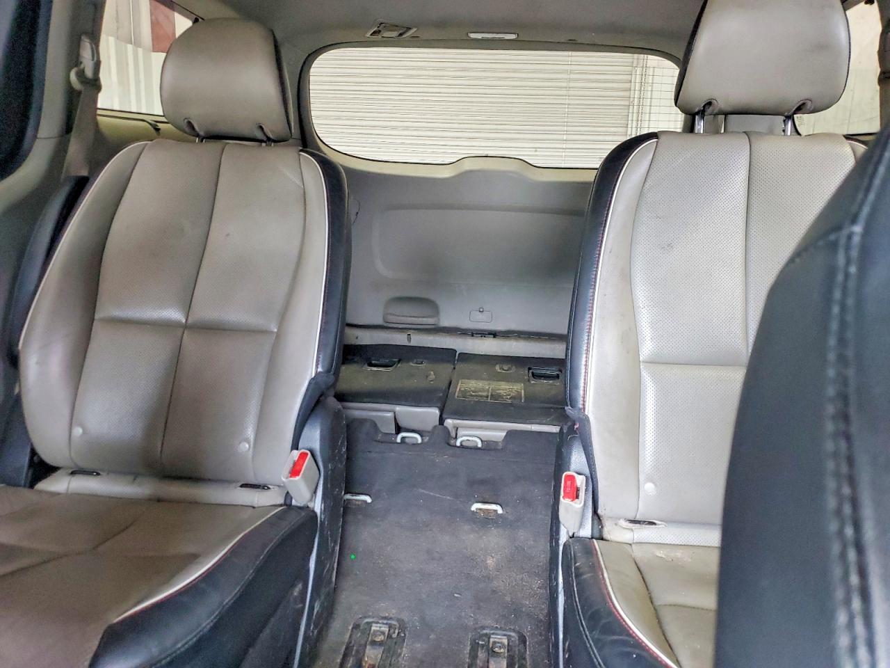 2021 KIA SEDONA EX — Фото 10 из 13