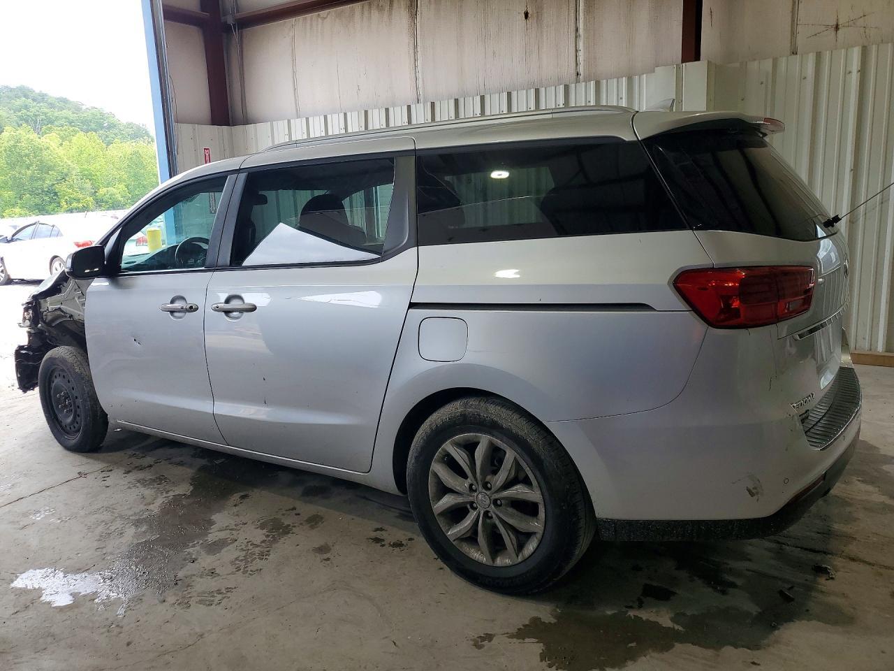 2021 KIA SEDONA EX — Фото 2 из 13