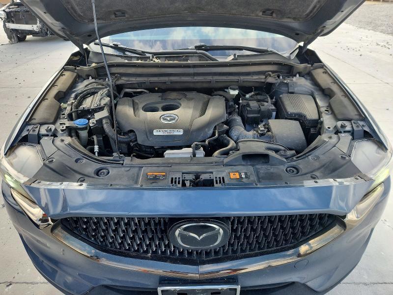 2021 MAZDA CX-5 CARBON EDITION — Фото 12 из 13