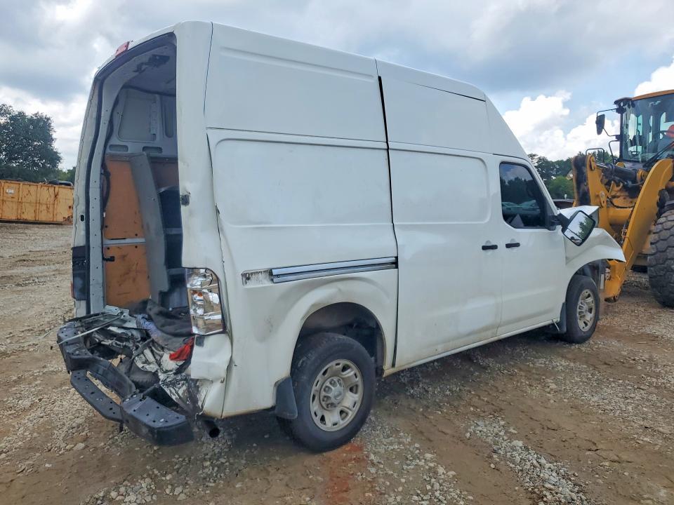 2021 NISSAN NV 2500 HD SV — Фото 3 из 13
