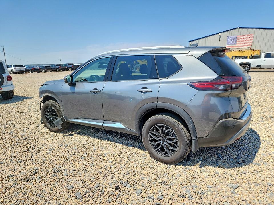 2021 NISSAN ROGUE SL — Фото 2 из 13