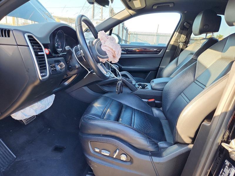 2021 PORSCHE CAYENNE S — Фото 7 из 13