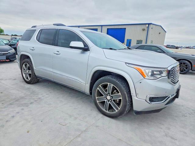 2019 GMC ACADIA DENALI — Фото 4 из 14