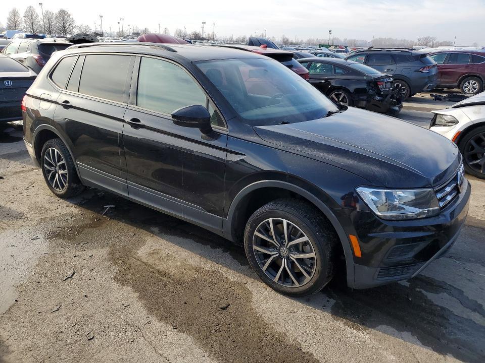 2021 VOLKSWAGEN TIGUAN S — Фото 4 из 13
