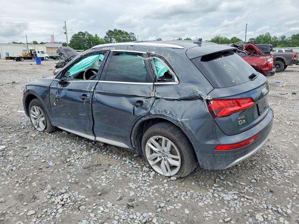 WA1ANAFY4L2070709 2020 AUDI Q5 photo no. 2