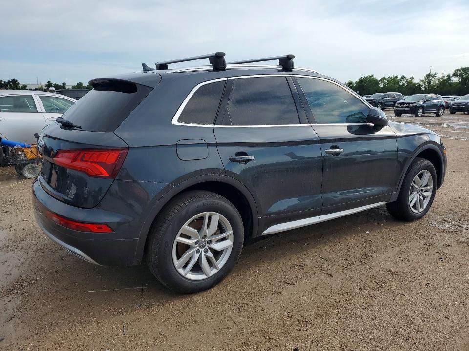 2020 AUDI Q5 PREMIUM/TITANIUM PREMIUM — Фото 3 из 13