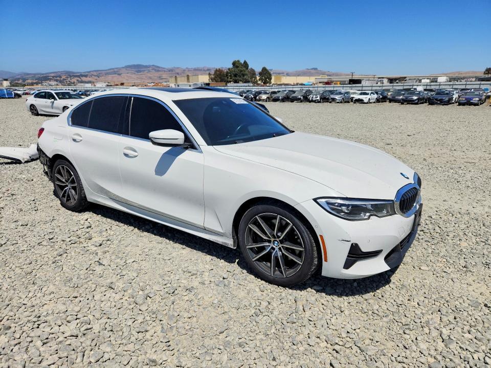 2020 BMW 330I — Фото 4 из 13