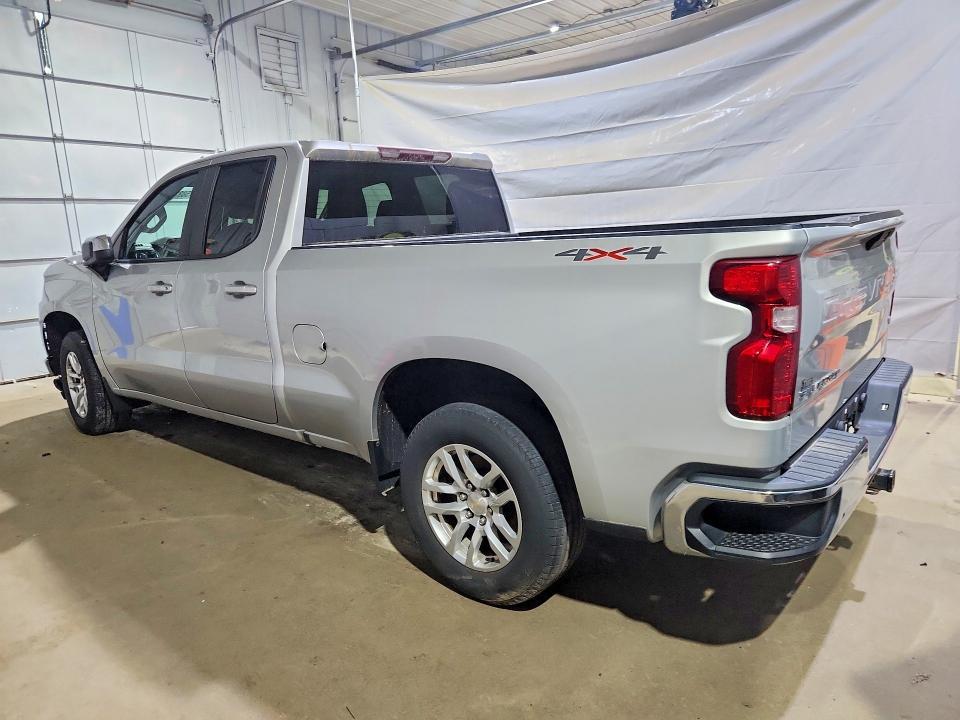 2020 CHEVROLET SILVERADO K1500 LT — Фото 2 из 12