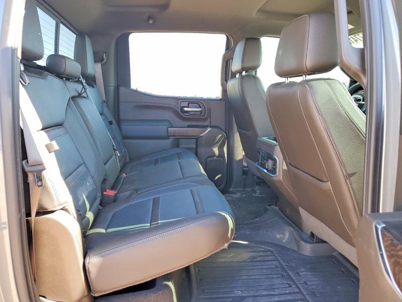 2019 GMC SIERRA K1500 DENALI — Фото 10 из 12