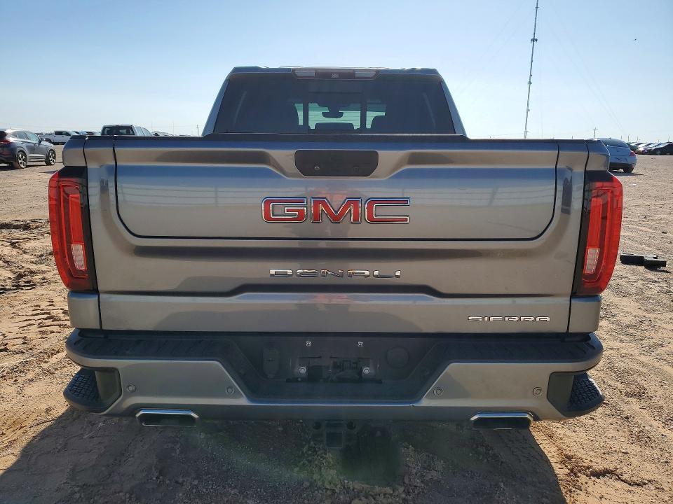 2019 GMC SIERRA K1500 DENALI — Фото 6 из 12