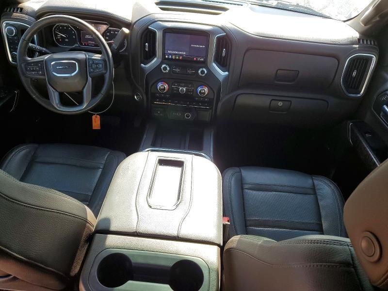 2019 GMC SIERRA K1500 DENALI — Фото 8 из 12