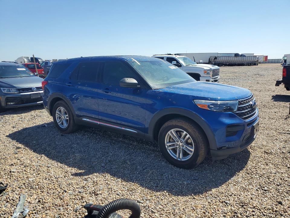 2020 FORD EXPLORER XLT — Фото 4 из 13