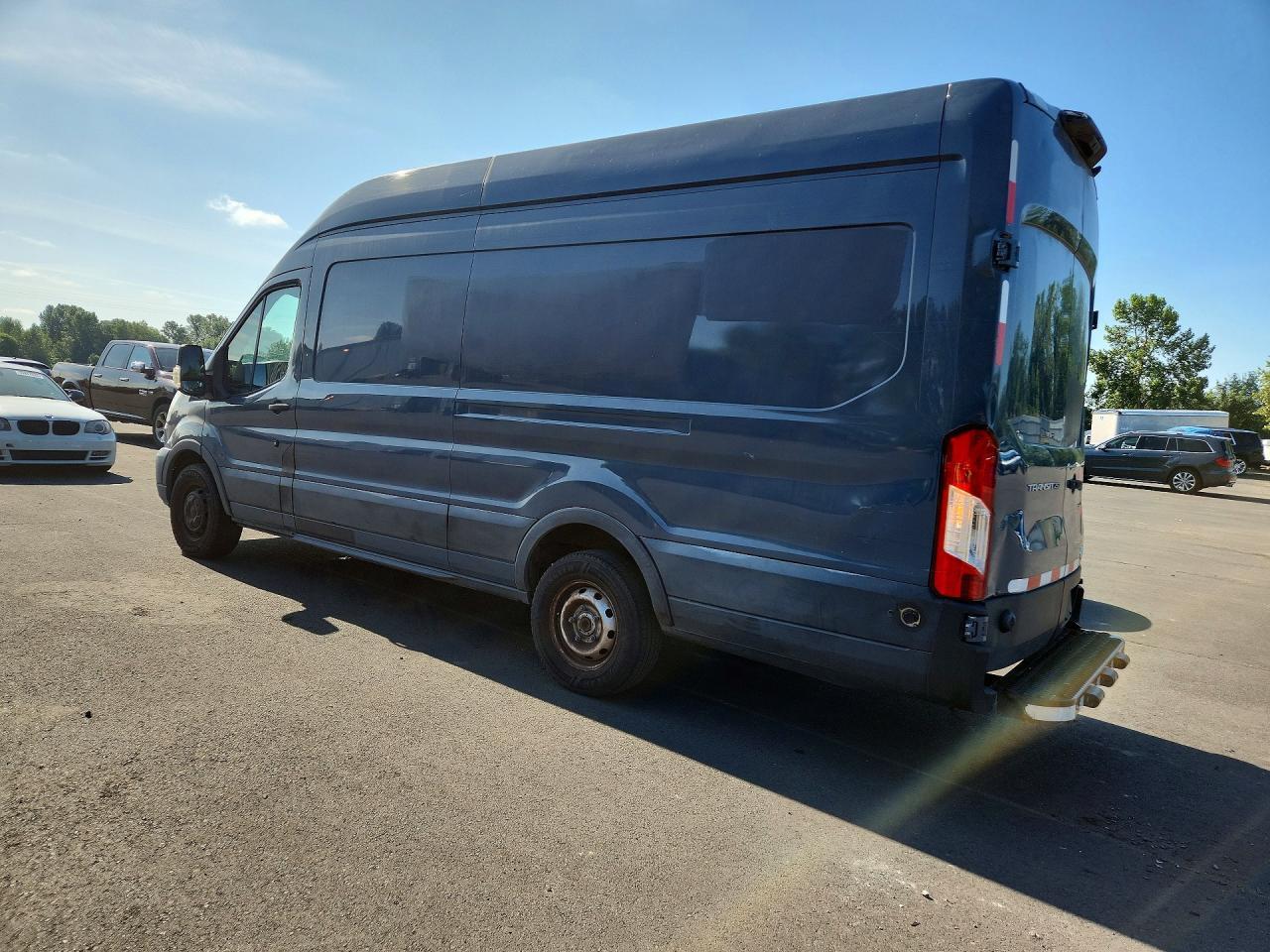 2020 FORD TRANSIT T-250 DELIVERY VAN — Фото 2 из 13