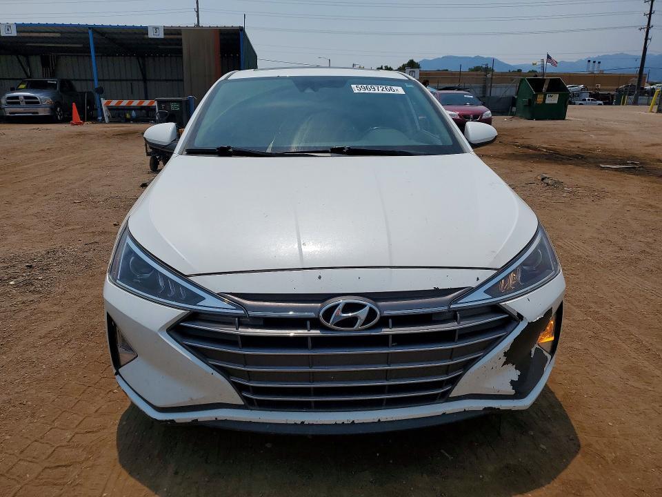 2020 HYUNDAI ELANTRA VALUE EDITION — Фото 5 из 12