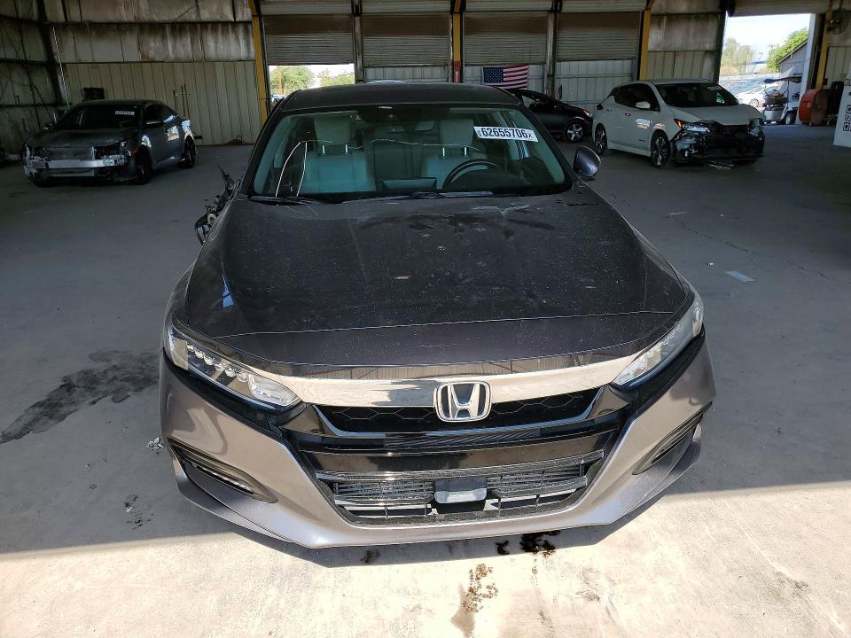 2019 HONDA ACCORD EXL — Фото 5 из 12