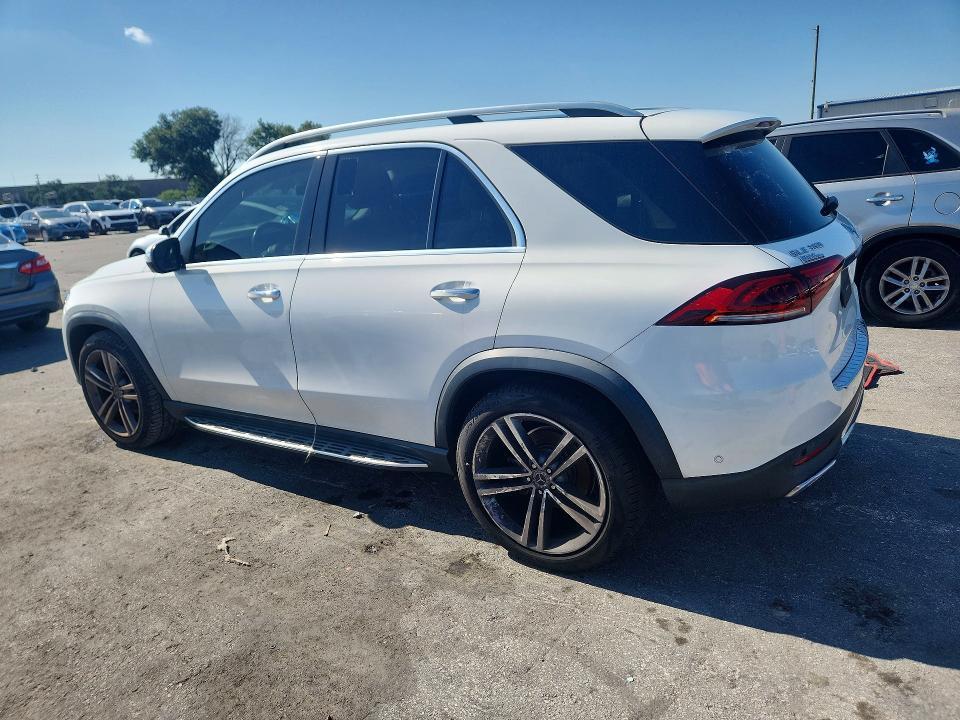 2020 MERCEDES-BENZ GLE 350 — Фото 2 из 13