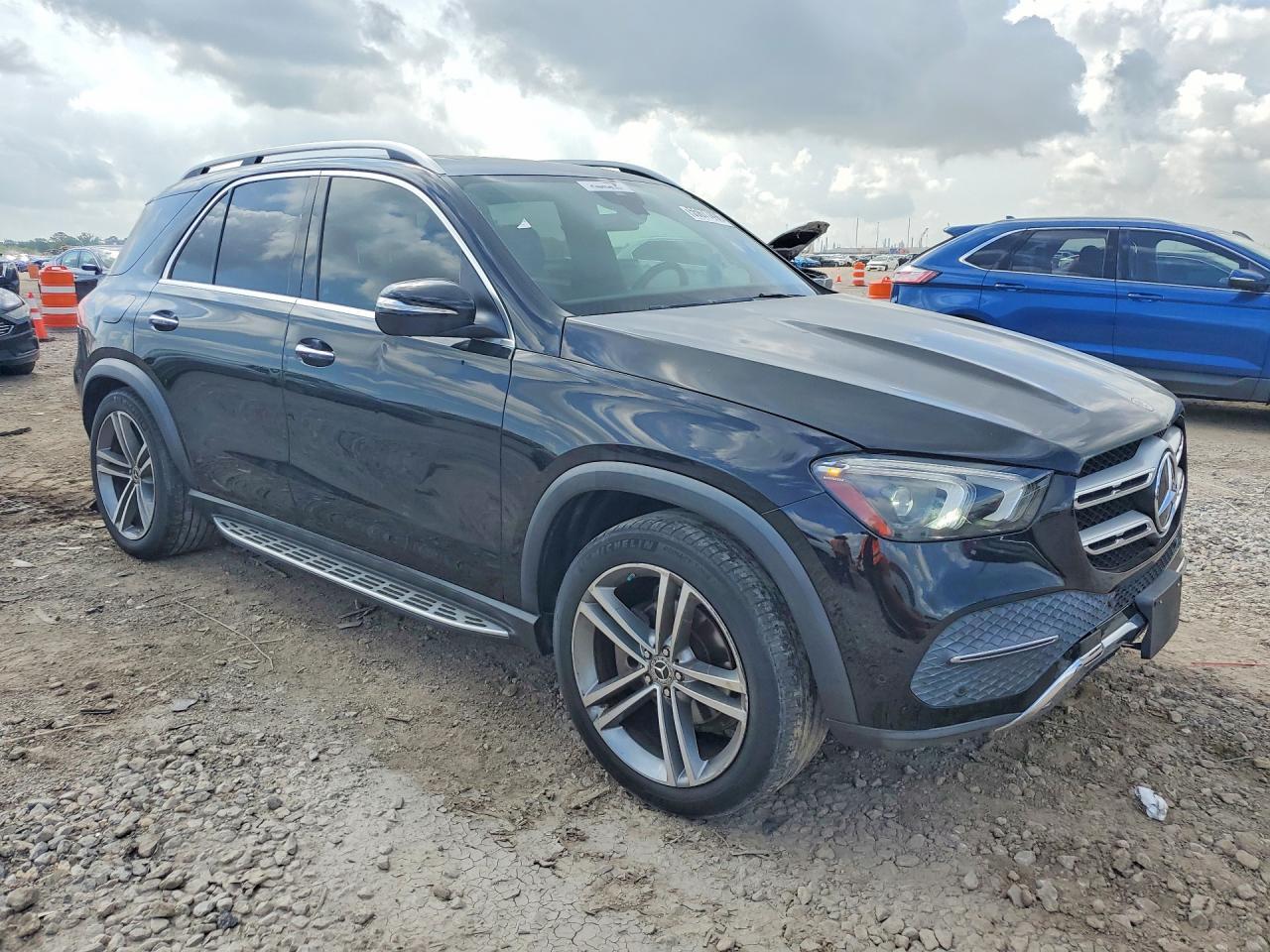 2020 MERCEDES-BENZ GLE 350 4MATIC — Фото 4 из 12