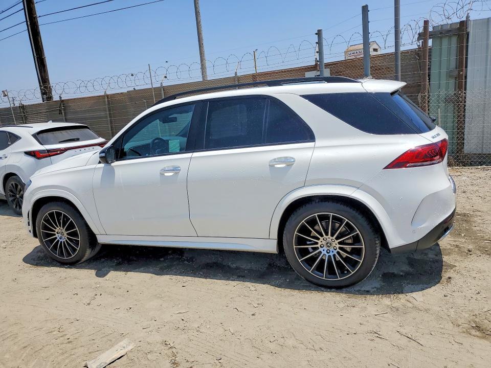 2020 MERCEDES-BENZ GLE 350 4MATIC — Фото 2 из 13