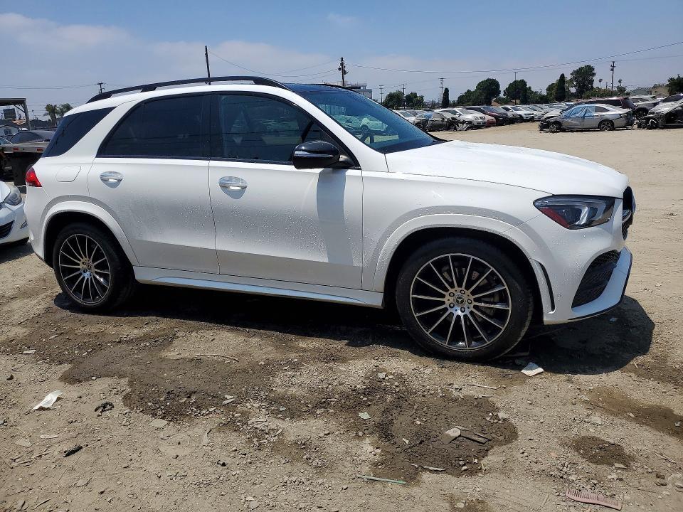 2020 MERCEDES-BENZ GLE 350 4MATIC — Фото 4 из 13