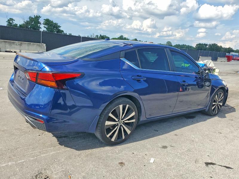 2020 NISSAN ALTIMA SR — Фото 4 из 10