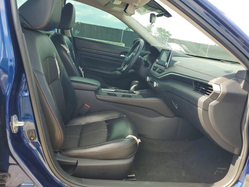 2020 NISSAN ALTIMA SR — Фото 5 из 10