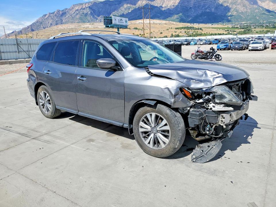 2020 NISSAN PATHFINDER S — Фото 4 из 12