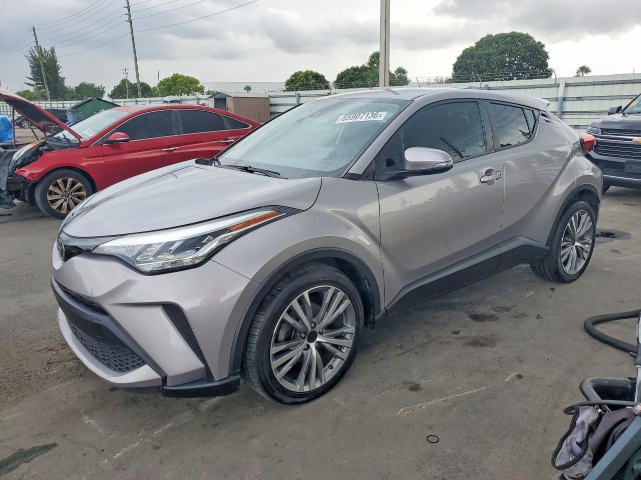 NMTKHMBX9LR106823 2020 TOYOTA C-HR photo no. 1