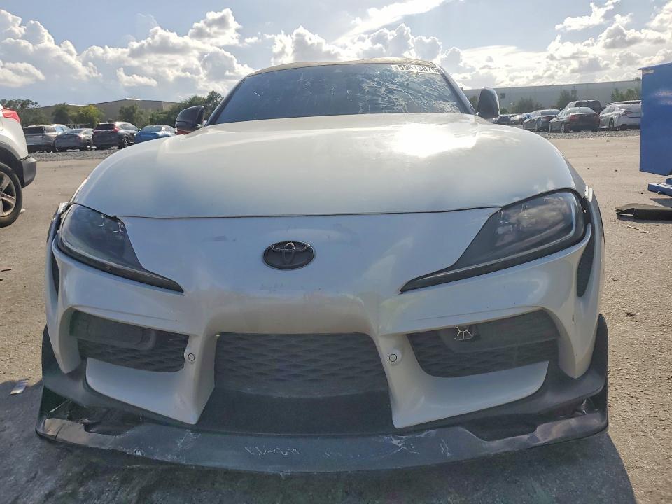 2020 TOYOTA GR SUPRA 3.0 PREMIUM — Фото 5 из 12