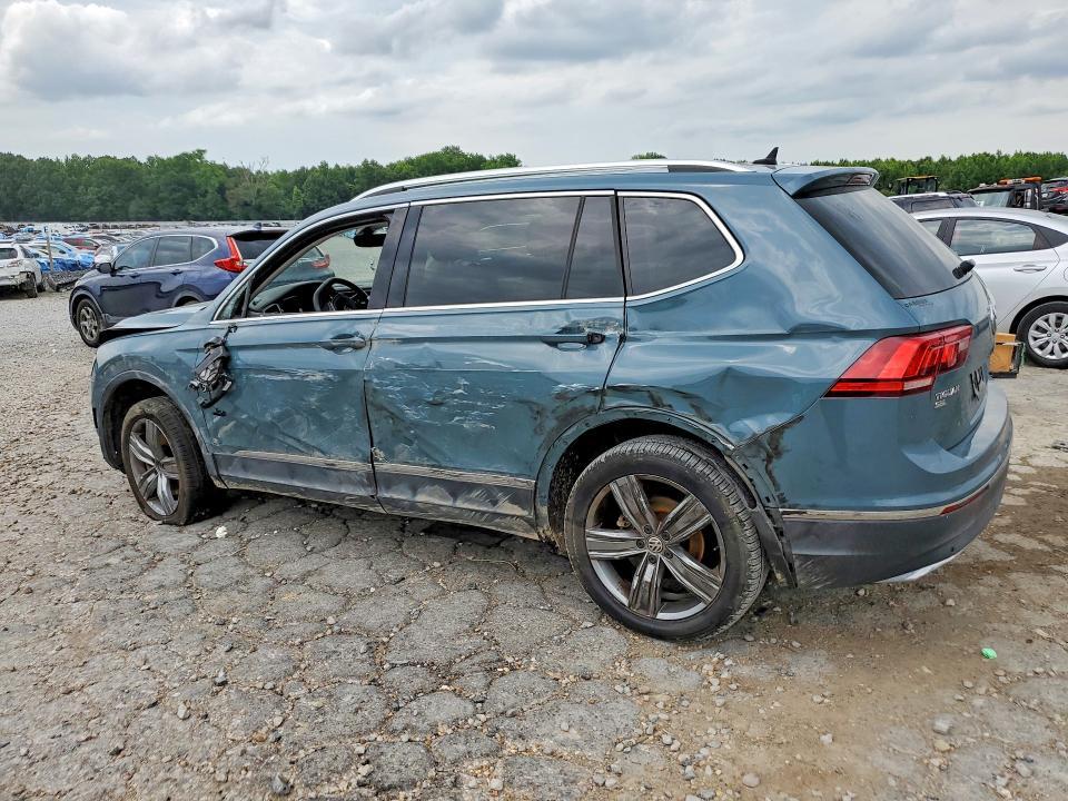 2020 VOLKSWAGEN TIGUAN SE — Фото 2 из 13