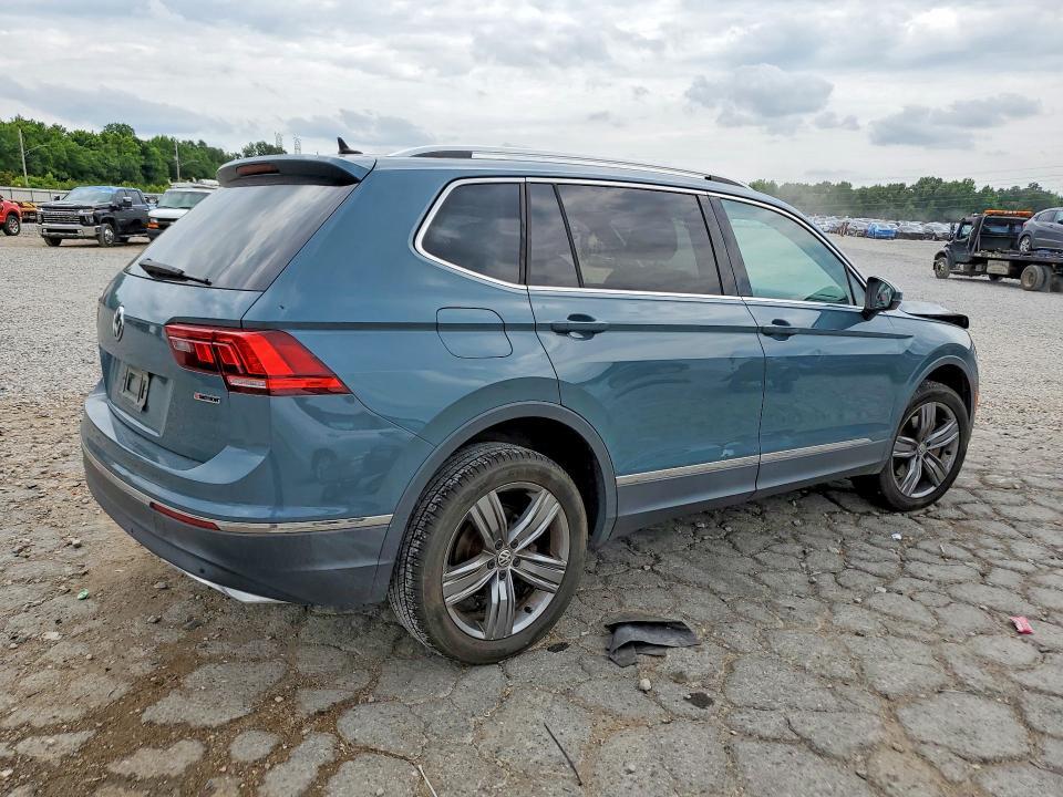 2020 VOLKSWAGEN TIGUAN SE — Фото 3 из 13