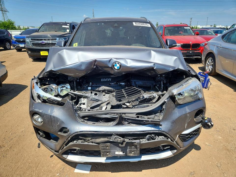 WBXHT3C54K5L35502 2019 BMW X1 photo no. 5