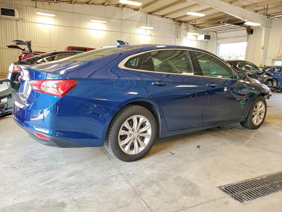 2019 CHEVROLET MALIBU LT — Фото 3 из 13