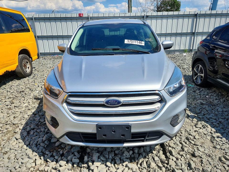 2019 FORD ESCAPE SE — Фото 5 из 13