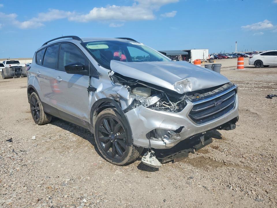 1FMCU0GD5KUC09882 2019 FORD ESCAPE photo no. 4