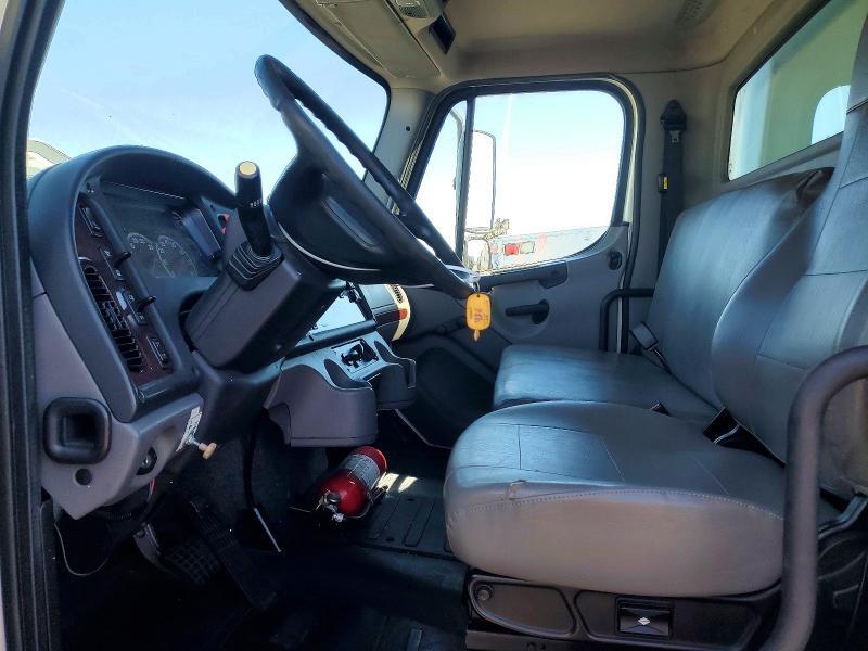 2019 FREIGHTLINER BUSINESS CLASS M2 BOX TRUCK — Фото 7 из 14