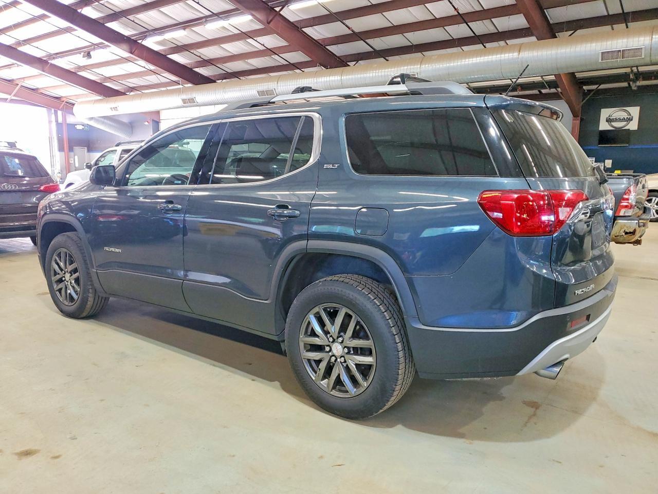 2019 GMC ACADIA SLT-1 — Фото 2 из 13