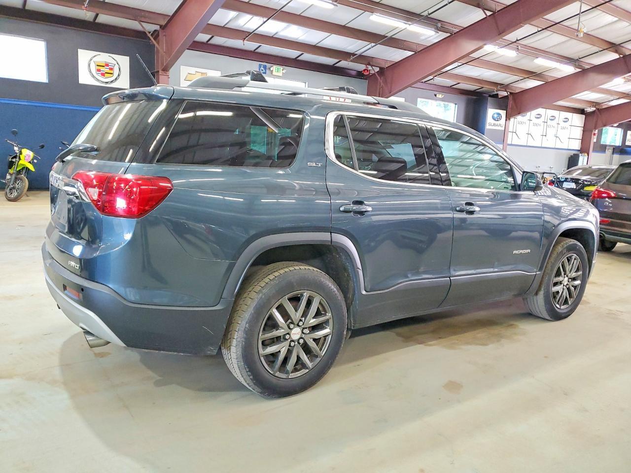 2019 GMC ACADIA SLT-1 — Фото 3 из 13