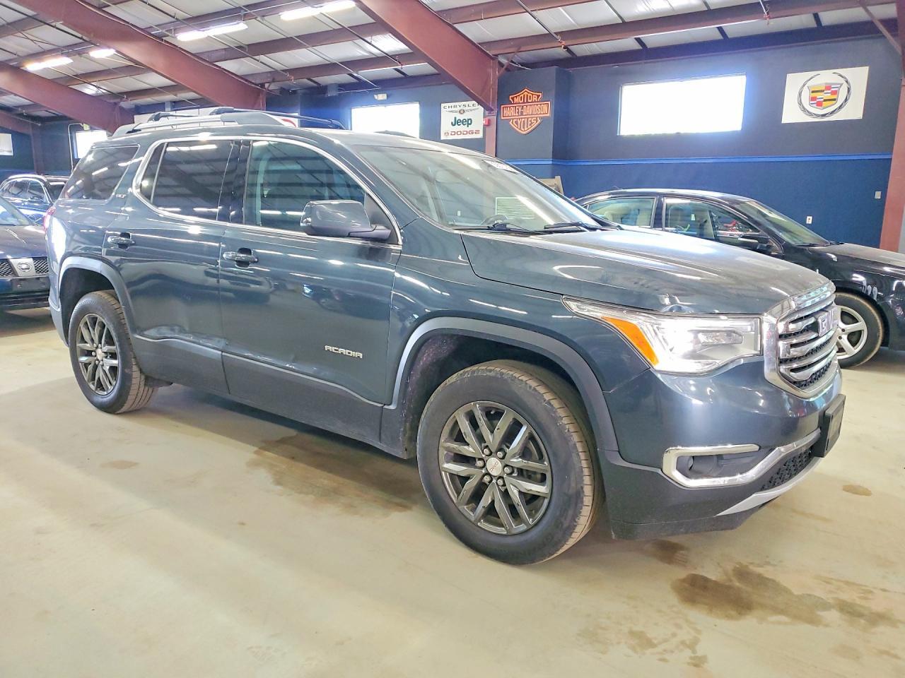 2019 GMC ACADIA SLT-1 — Фото 4 из 13