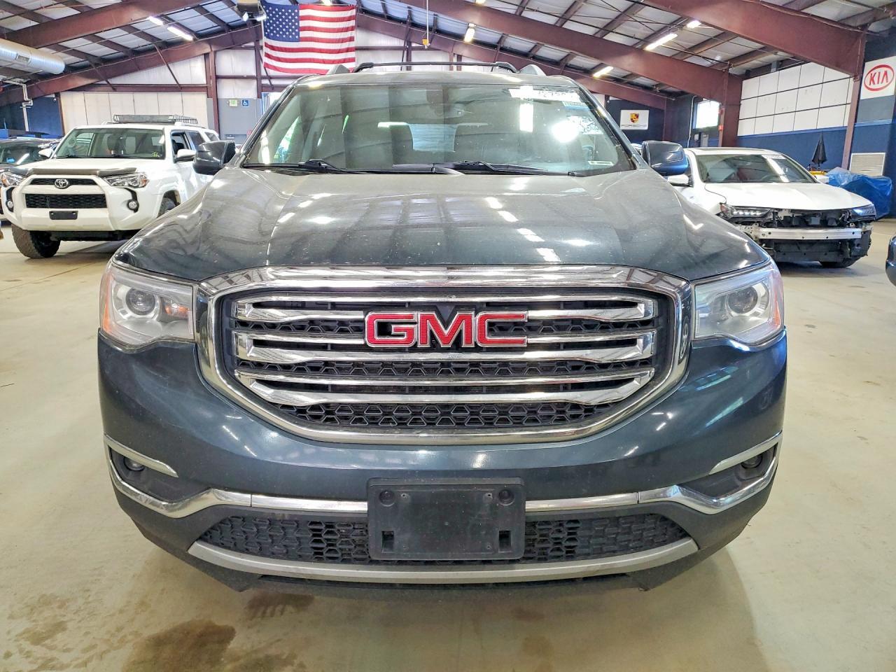 2019 GMC ACADIA SLT-1 — Фото 5 из 13
