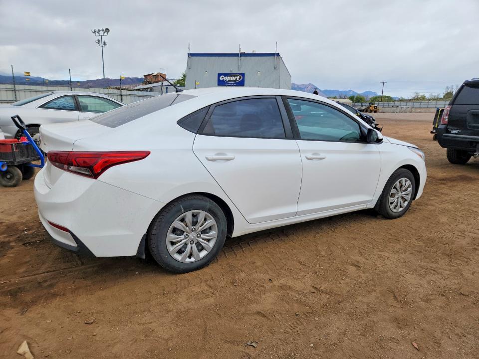 2019 HYUNDAI ACCENT SE — Фото 3 из 12