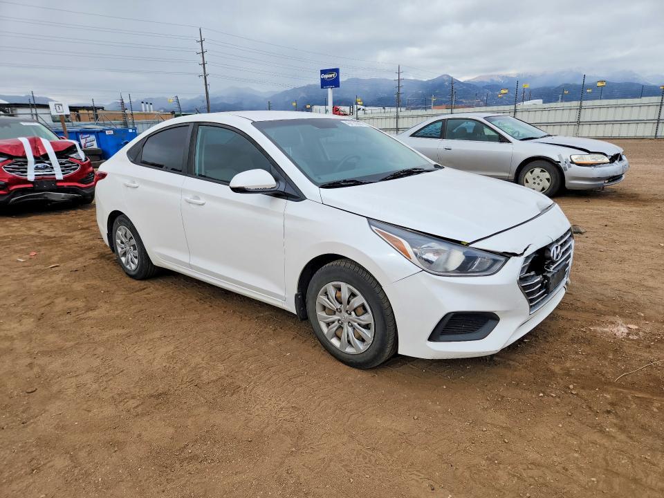 2019 HYUNDAI ACCENT SE — Фото 4 из 12